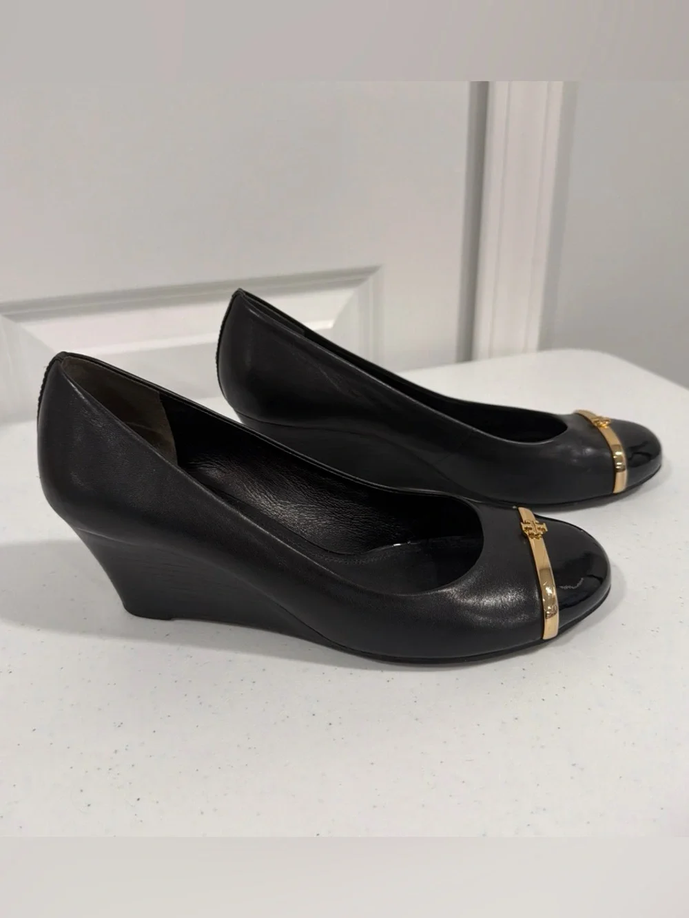 Tory Burch Black Leather Wedge Pumps with Gold Toe Bar - Picture 1 of 7